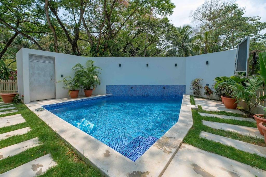 Cozy Beach Villa At The Shores 5 Minutes From The Beach เวสต์เอนด์ ภายนอก รูปภาพ