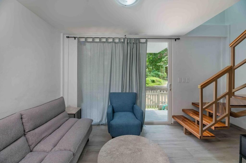 Cozy Beach Villa At The Shores 5 Minutes From The Beach เวสต์เอนด์ ภายนอก รูปภาพ